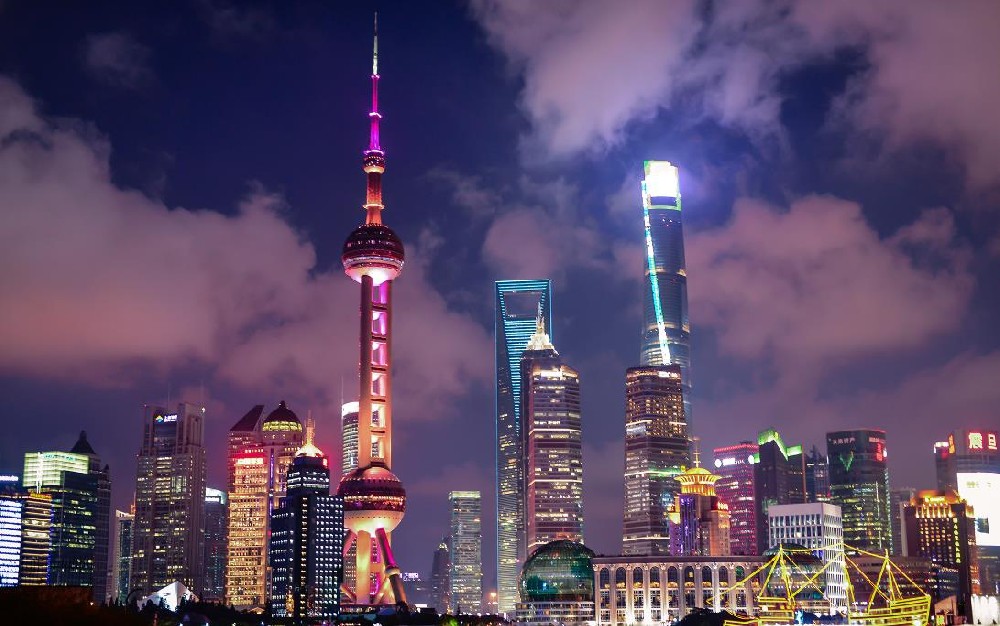 上海2023年零售物業市場強勁復蘇，多筆大宗交易筆數